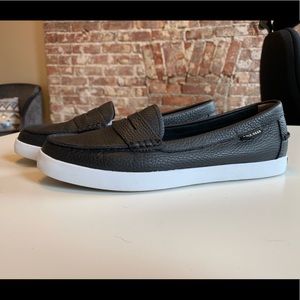 Women Leather Cole Haan Weekender Loafers